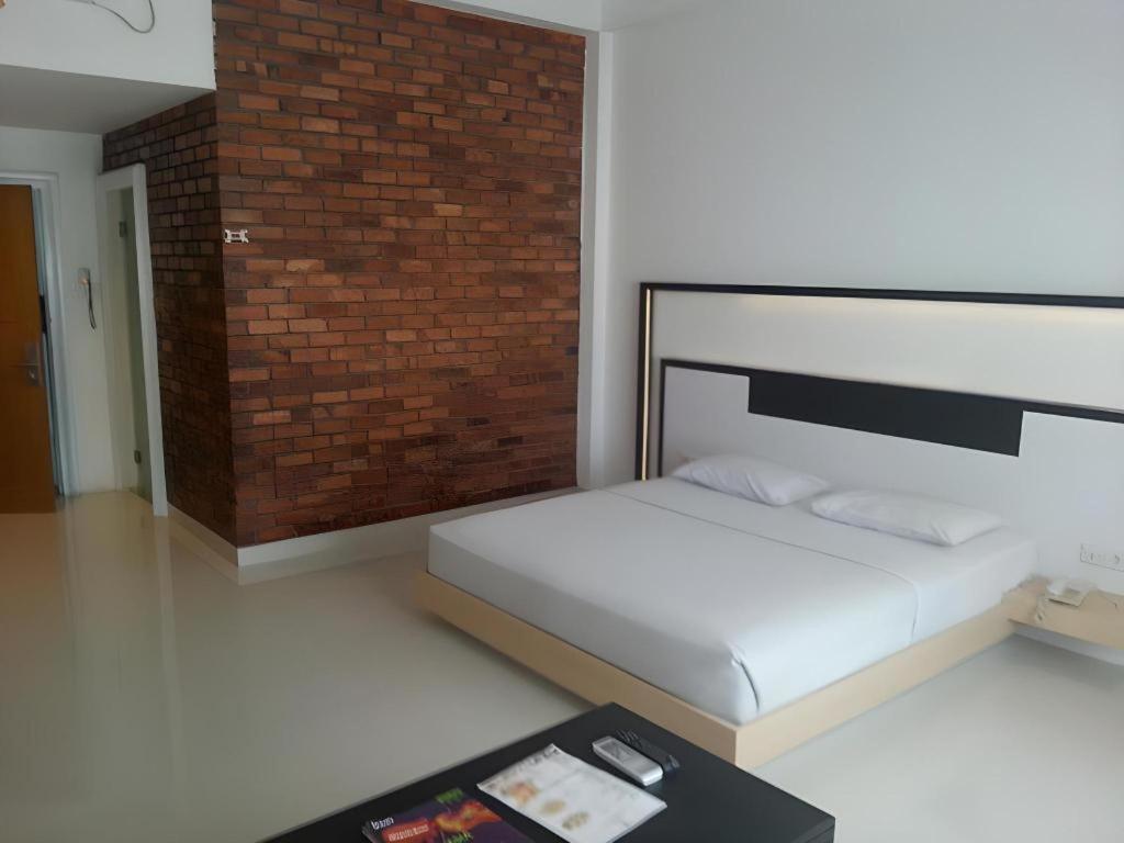 Buana Lestari Hotel Balikpapan  Exteriér fotografie