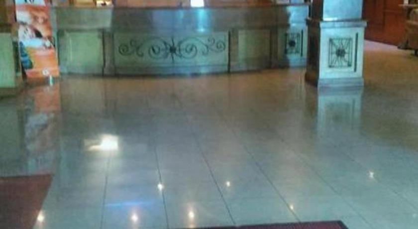 Buana Lestari Hotel Balikpapan  Exteriér fotografie